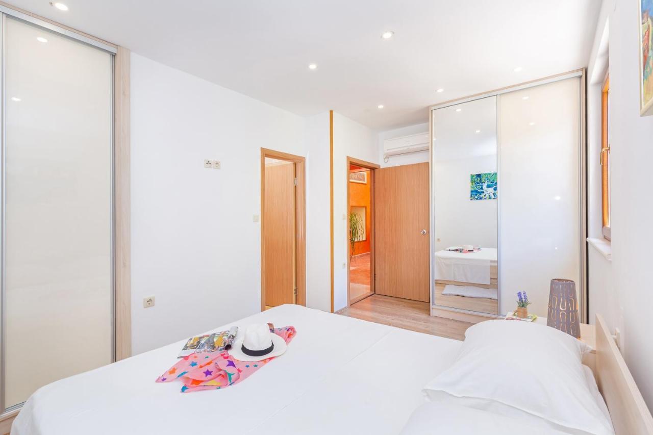 Holiday Home Ana'S Paradise Mlini Exterior foto